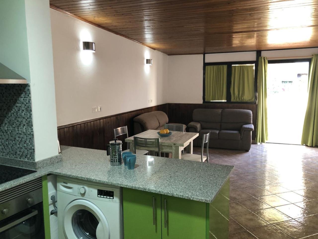 Apartamentos Acoran Моган Екстер'єр фото