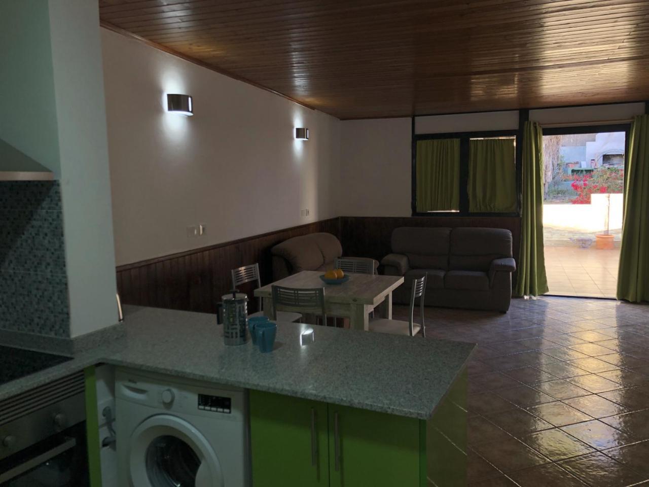 Apartamentos Acoran Моган Екстер'єр фото
