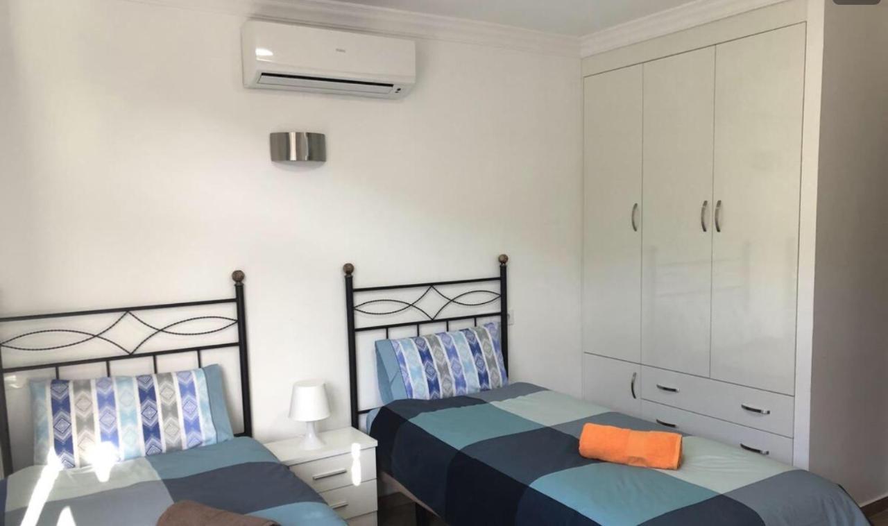 Apartamentos Acoran Моган Екстер'єр фото